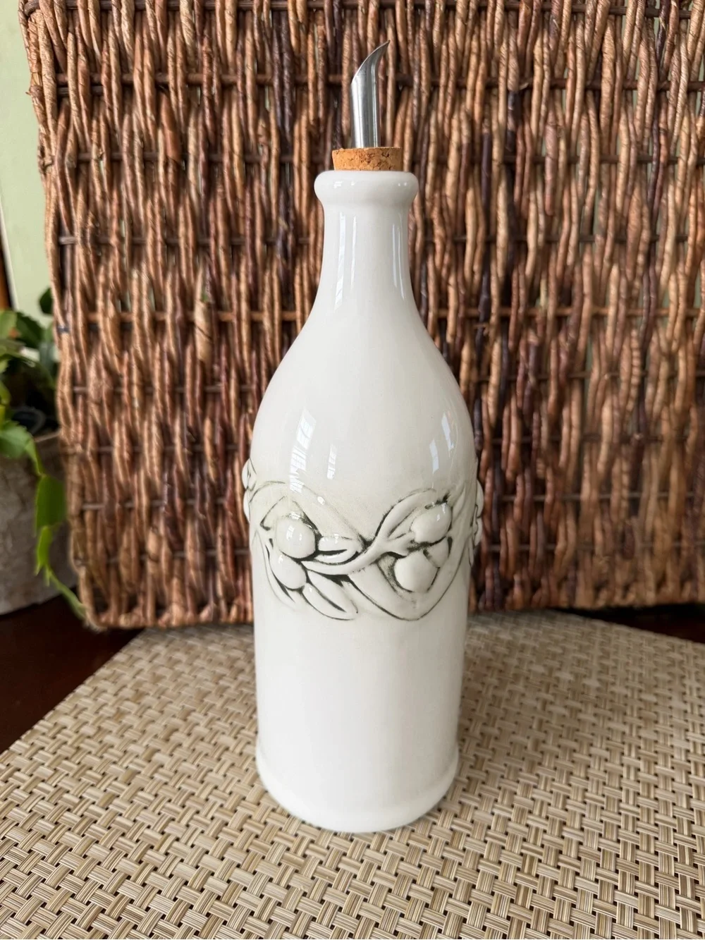 Modern farmhouse cottagecore kitchenware oil or vinager dispenser